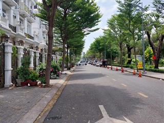 Bán nhà hẻm xe hơi 8m đường nguyễn chí thanh, p9, q5. giá 11,9 tỷ. diện tích 63 m2.