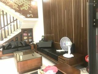 Chốt gấp nhà mt nhà 3 tầng 82m2  hx tải kd tốt (5mx17m)  giá 9. x tỷ còn tl