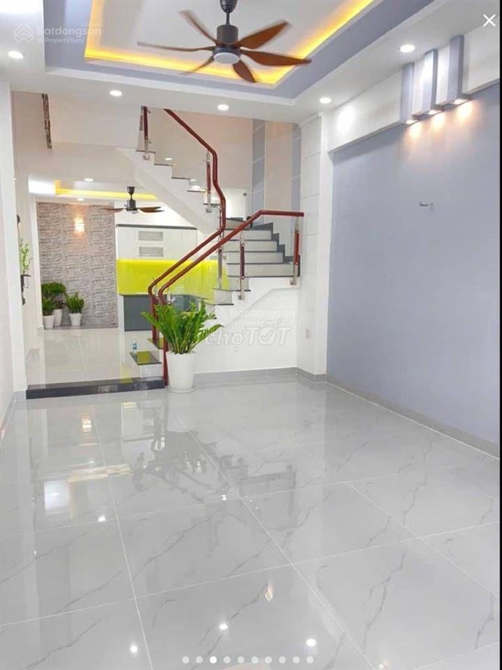 Gấp bán nhà 57m2 5 tầng hẻm xe hơi 8m  giá 8.8 tỷ còn tl