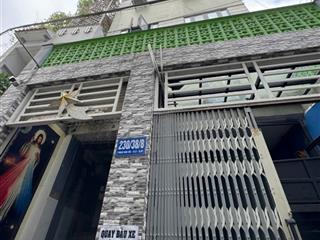 10,9 tỷ chdv 9 phòng có hầm xe, tổng thu 45 triệu/tháng