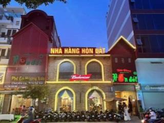 Mặt tiền 142 tân sơn nhì , p tân sơn nhì quận tân phú,dt10x205 tầnghdt 200tr giá 40 tỷ