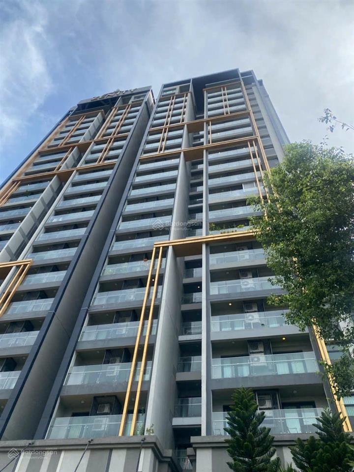 Chính chủ bán căn 3 phòng ngủ 108m2, sổ hồng sang tay, tầng số tài lộc, all in nhỉnh 14 tỉ