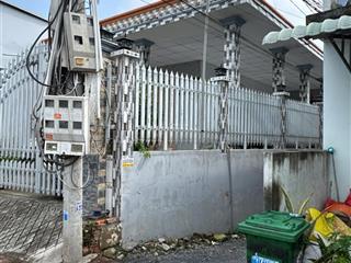 Đất sát bến lức, full thổ cư xây nhà trọ nằm giữa 4 khu cn lớn, sau mặt tiền đt 830b 1 căn nhà