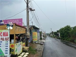 Đất thổ cư chính chủ cần bán. gần ngay chợ sông thao và trường học ủy ban sông thao. đất 2 mặt tiền