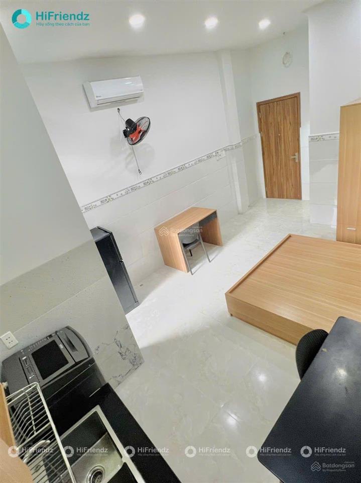 Cho thuê studio full nội thất ban công thoáng  gần lê văn việt, đại học fpt, ufm, hutech khu e
