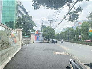 Đầu tư nhà đất vàng mt đại lộ 3, phước bình