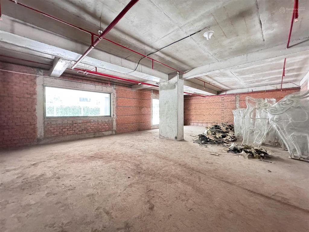 Shop nhưng sở hữu lâu dài  mua trực tiếp cđt  cam kết thuê 5 năm ổn định dòng tiền