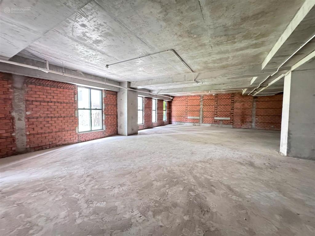 Shop nhưng sở hữu lâu dài  mua trực tiếp cđt  cam kết thuê 5 năm ổn định dòng tiền