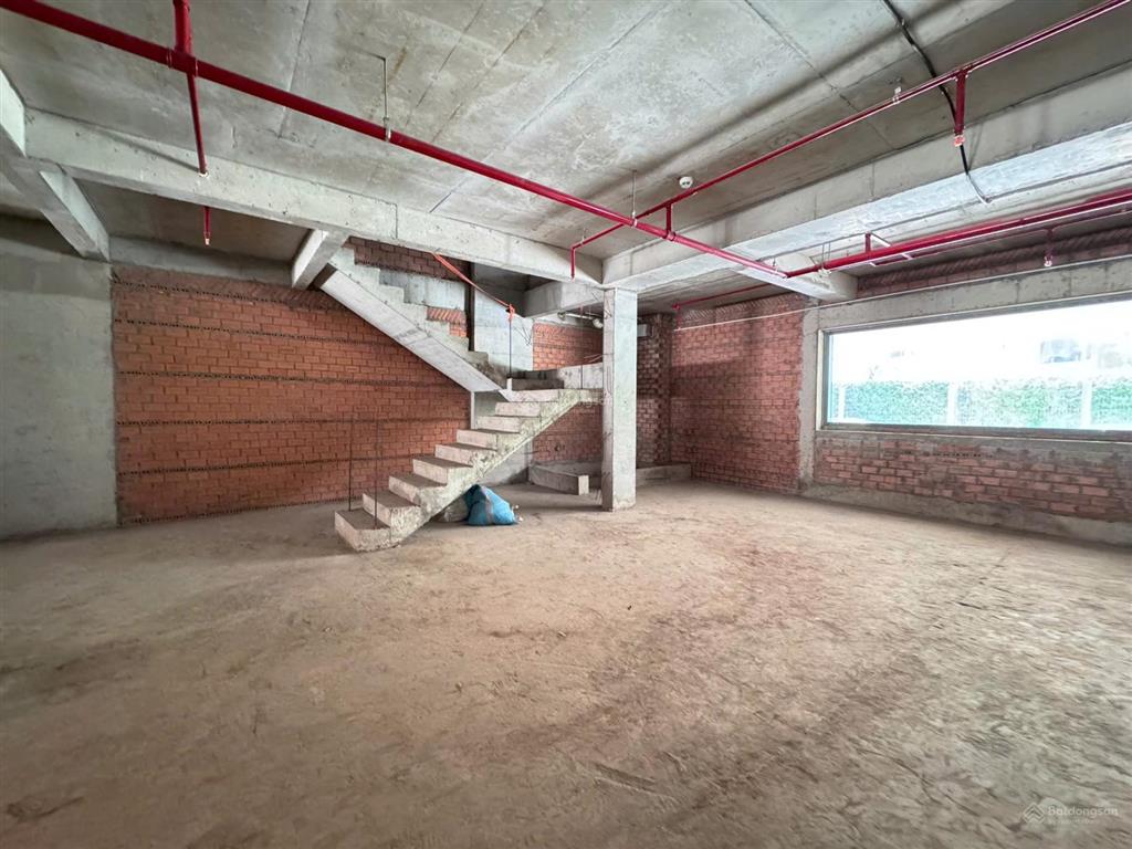 Shop nhưng sở hữu lâu dài  mua trực tiếp cđt  cam kết thuê 5 năm ổn định dòng tiền