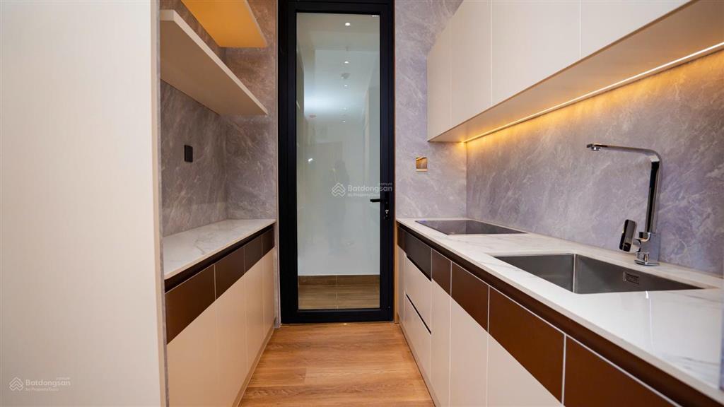 Cần bán nhanh căn hộ 72m2, giá 4.7 tỷ dự án the fibonan