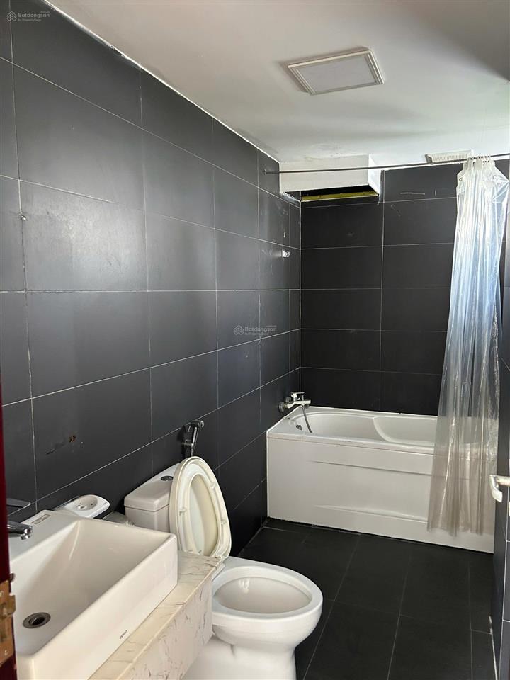 Tòa căn hộ 6 tầng đường kiệt 5m, sát khu an thượng  doanh thu 130tr/tháng