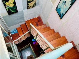Nhà 3 tầng 4.2 tỷ hẻm 95 lê văn lương, p.tân hưng q7 vào ở ngay