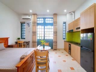 Bán căn hộ 3 tầng phạm phú tiết giá 12.7 tỷ 5x19.5=97.5m hướng đông