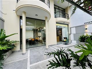 Siêu phẩm!!! villa hai bà trưng (9mx20m) oto đậu trong sân , hẻm sang trọng chỉ 6x tỷ