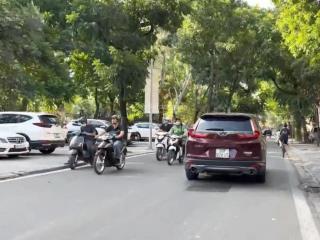 Lô góc 90,2m2 ba mặt thoáng nguyễn đình chiểu ngang 5 dài 18 view hồ, có nhà 4 tầng cũ