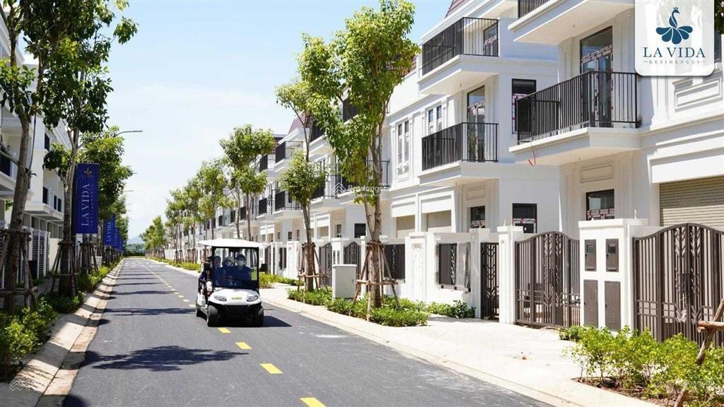Chuyên hàng sản phẩm nhà phố, biệt thự giá tốt nhất dự án la vida residences, hotline 0901 264 ***