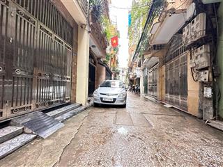 Vua mặt ngõ đống đa sát quốc tử giám 5 tầng dân xây
