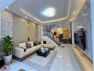 Bán nhà trung phụng, 42m², nhà đẹp ở ngay, có chỗ để xe thoải mái, giá chỉ 7.5 tỷ