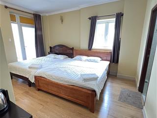 Bán nhà riêng hiện đang kinh doanh motel giấy tờ , sổ làm việc đầy đủ