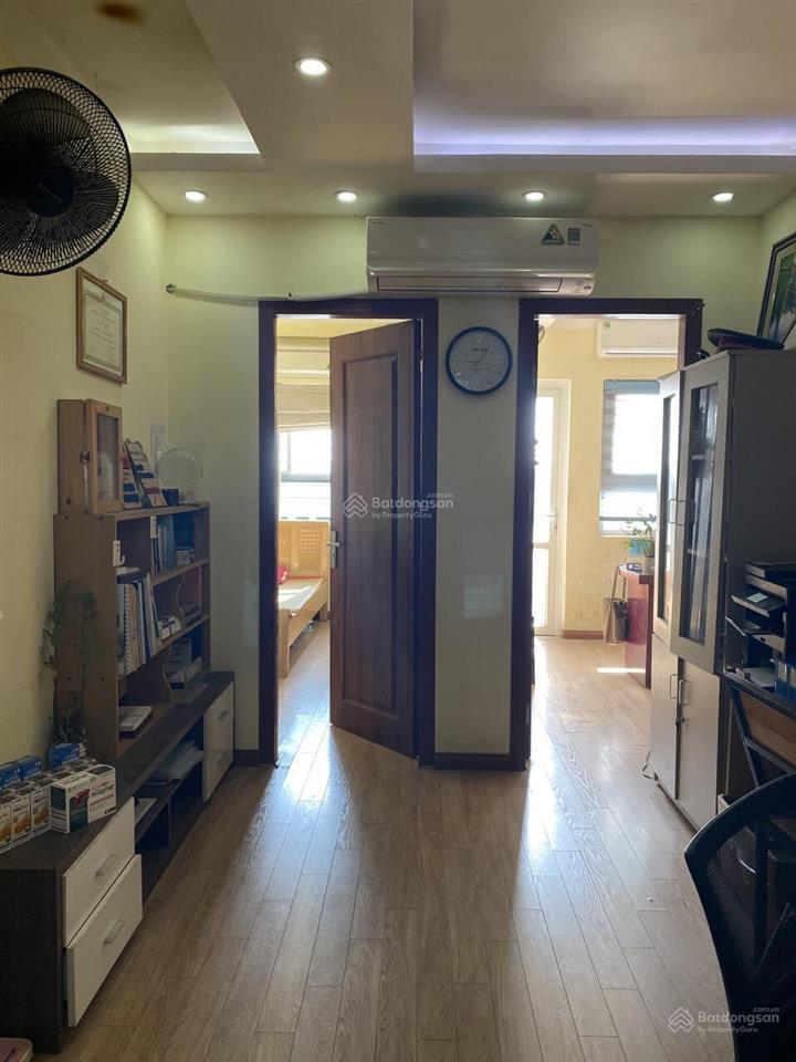 Bán gấp căn hộ vp6 linh đàm, 3,55 tỷ, 66 m2, view hồ đẹp, nhiều tiện ích