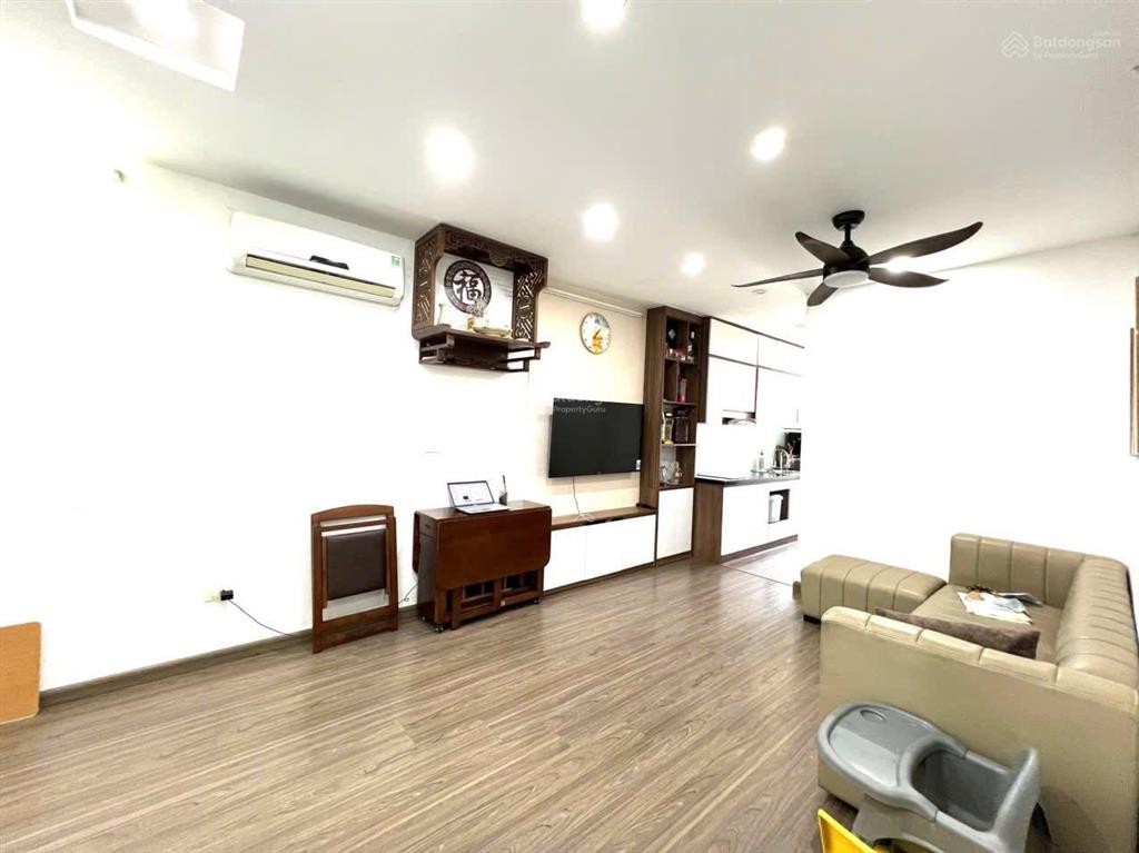 Bán căn hộ vp6 linh đàm, 3,05 tỷ, 64 m2, 2pn, 2wc, nội thất đầy đủ