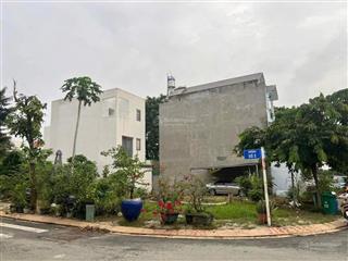Bán đất đẹp tại lái thiêu, 136 m2, nhiều tiện ích siêu hot, 7xx triệu, shr