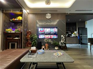 Chính chủ bán cắt lỗ 3pn view hồ 112m giá 12.8 tỷ sẵn sổ full đồ