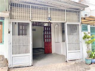 Chỉ 8 tỷ  kèo thơm  bán đất tặng nhà cấp 4 đang cho thuê