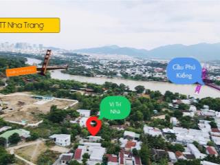 Bán nhà cấp 4 vĩnh ngọc phường tây nha trang  sổ hồng gần cầu phú kiểng sắp xây mới