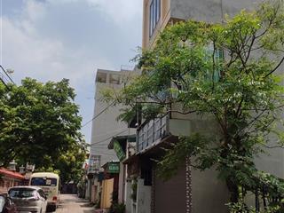 Đỉnh của chóp, ngay cầu ngọc hồi 72m, mặt tiền 4. 5m x 5 tầng thang máy, đường trước nhà 6m