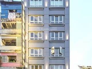 Khách sạn lê thánh tôn , 7x20 , 8 tầng , 17 phòng , hđt 12,000$ / tháng , giá bán 115 tỷ