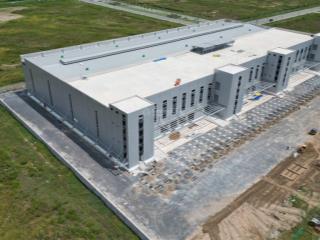 Chính chủ cho thuê nhà xưởng cao cấp tại khu công nghiệp long hậu  premium factory for lease