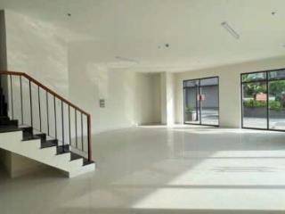 Cần sang lại căn shop mặt tiền phạm thế hiển cầu chà và, sổ đỏ sẵn sở hữu lâu dài diện tích 151m2