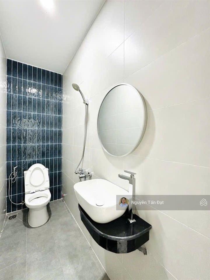 Ngộp! bán gấp ngô tất tố gần metro văn thánh  hẻm oto  đã xây full 3 tấm/4pn, tặng nội thất mới