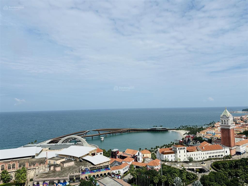 Giá sốc ! bán căn hộ chung cư view biển đẹp tại sun grand city hillside residence, 7,4 tỷ, 72 m2