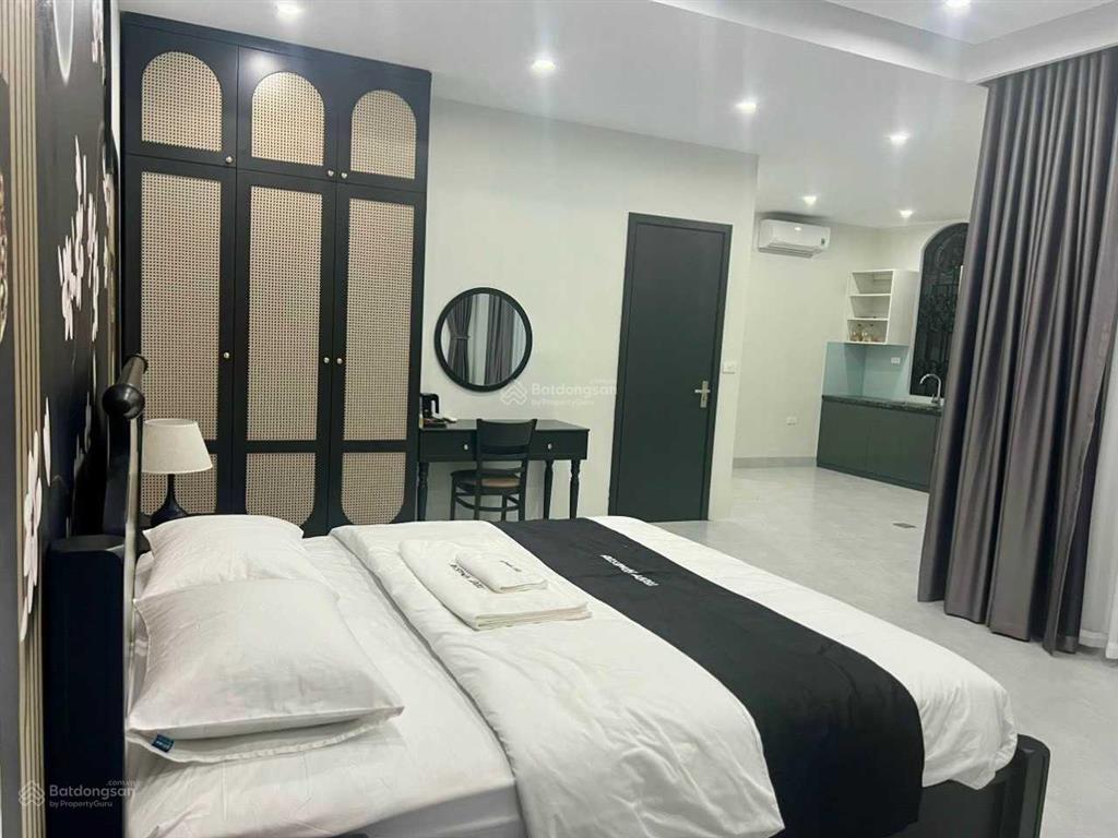 Cho thuê biệt thự lk vinhomes nội thất đẹp giá rẻ nhất. ưu tiên ở lâu dài sạch sẽ