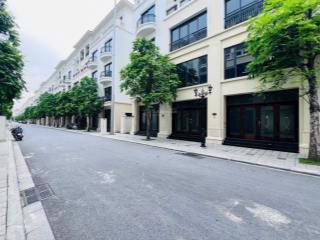 Hơn 10tỷ nhận nhà vinhomes 70m2 xây 5 tầng. giá gốc 12.7tỷ. vị trí gần đường 52m, biển hồ 4 mùa