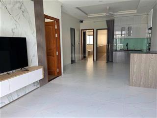 Căn hộ 2 pn full nội thất cao cấp,thoáng mát sạch sẽ,view công viên hồ bơi giá 14,5 triệu.