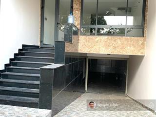 Văn phòng trệt + 1 lầu, dt 5 x 22m nhà mới thông thoáng, hầm xe rộng, giá bao gồm vat