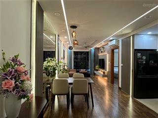 Bán căn hộ chung cư tại cầu giấy center point, 76,21m2, 2 ngủ, full nội thất, giá 6.8 tỷ