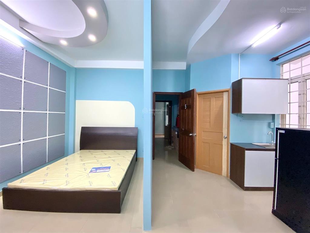 Khai trương căn hộ ban công  full nội thất  ngay khu phan xích long, ngã 4 phú nhuận, giáp q1, q3