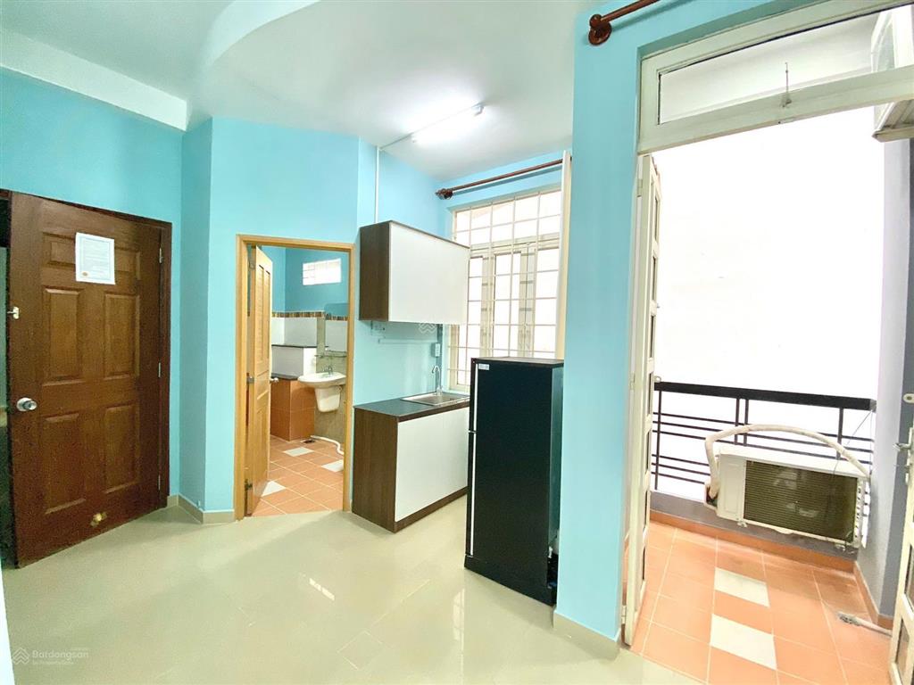 Khai trương căn hộ ban công  full nội thất  ngay khu phan xích long, ngã 4 phú nhuận, giáp q1, q3