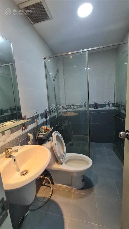 Bán nhà tên lửa bình tân kế bên aeon mall 91m2  2 tầng  đường 8m xe hơi ngủ trong nhà chỉ 7.7 tỷ