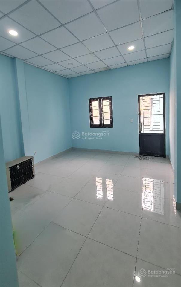 Bán nhà tên lửa bình tân kế bên aeon mall 91m2  2 tầng  đường 8m xe hơi ngủ trong nhà chỉ 7.7 tỷ