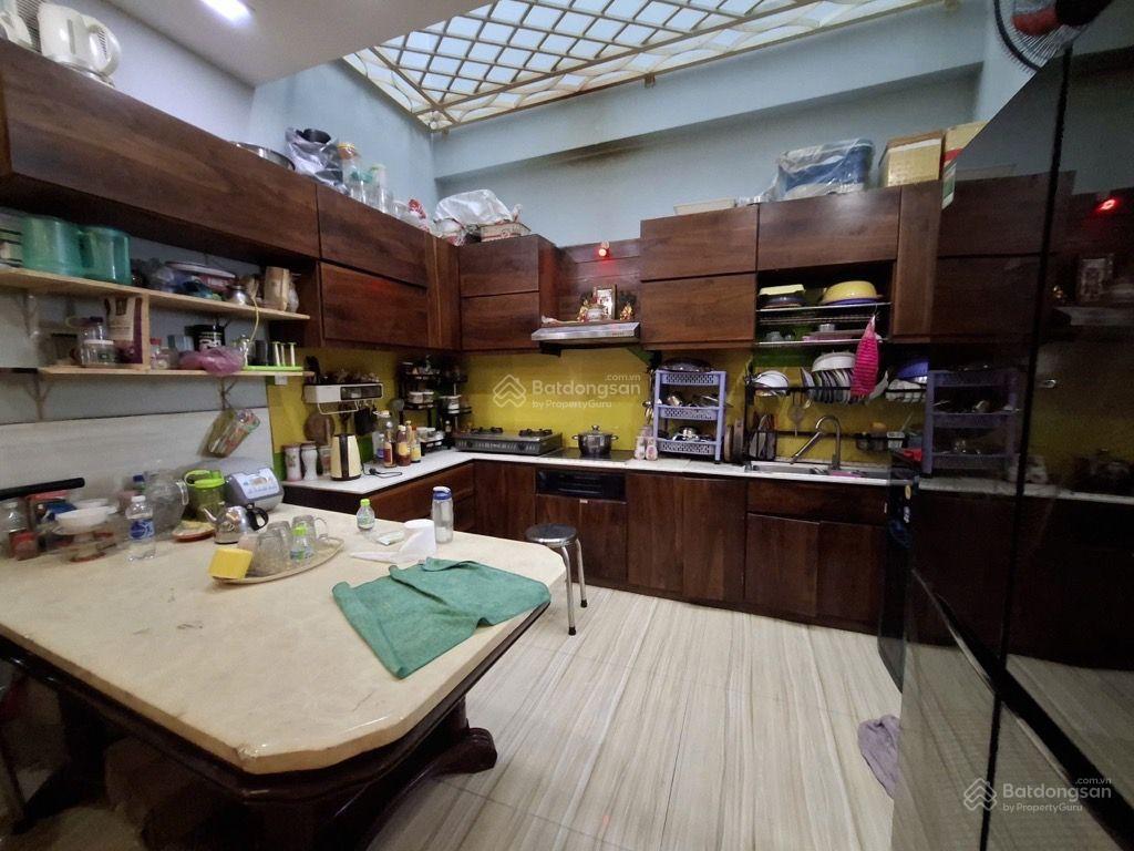 Bán nhà bình tân gần 200m2 ngang khủng 10m hẻm xe tải  kết cấu 5 tầng có thang máy  chỉ 18.2 tỷ