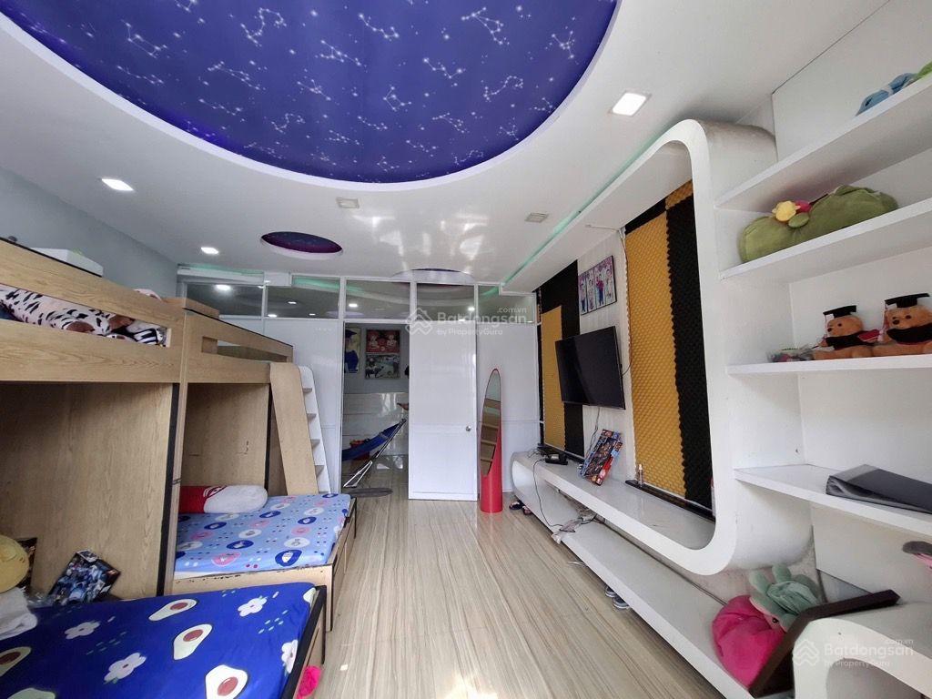 Bán nhà bình tân gần 200m2 ngang khủng 10m hẻm xe tải  kết cấu 5 tầng có thang máy  chỉ 18.2 tỷ