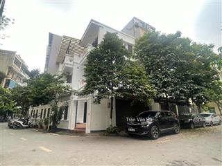 Đã tìm ra lô góc phân lô ô tô tránh sổ vuông đẹp dt45m mỗ lao hà đông giá 10 tỷ