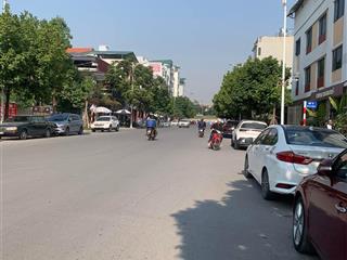 Lô áp góc mặt phố kinh doanh vỉa hè ô tô tránh view hồ dt90m x 5t nguyễn văn lộc giáp tsq mỗ lao