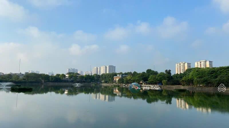 Kđt văn quán, kinh doanh view công viên đường 2 ô tô tránh, vỉa hè rộng dt105m x 5 tầng