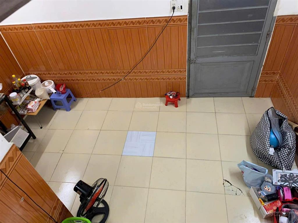 Cho thuê nhà trọ 25m2, gicho thuê nhà trọ 25m2, giá 2,9 triệu tại lạc long quân, p10, tân bình, hcm